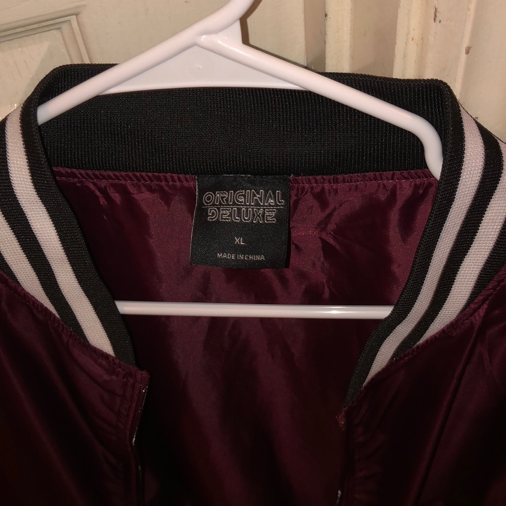 Jacket - Picture 3 of 5